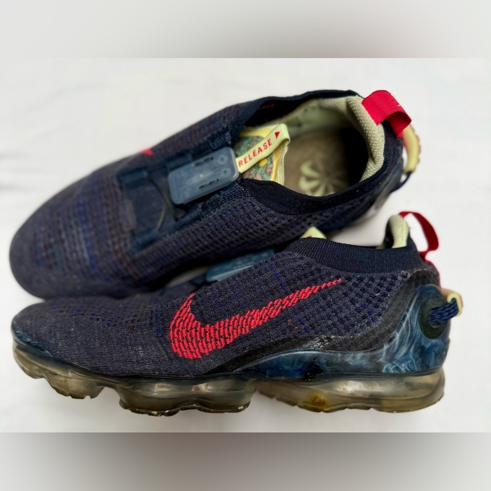NIKE AIR VaporMax 2020 Flyknit Sneakers
